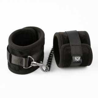SEI MIO - Legs Locked - Padded Ankle Restraints